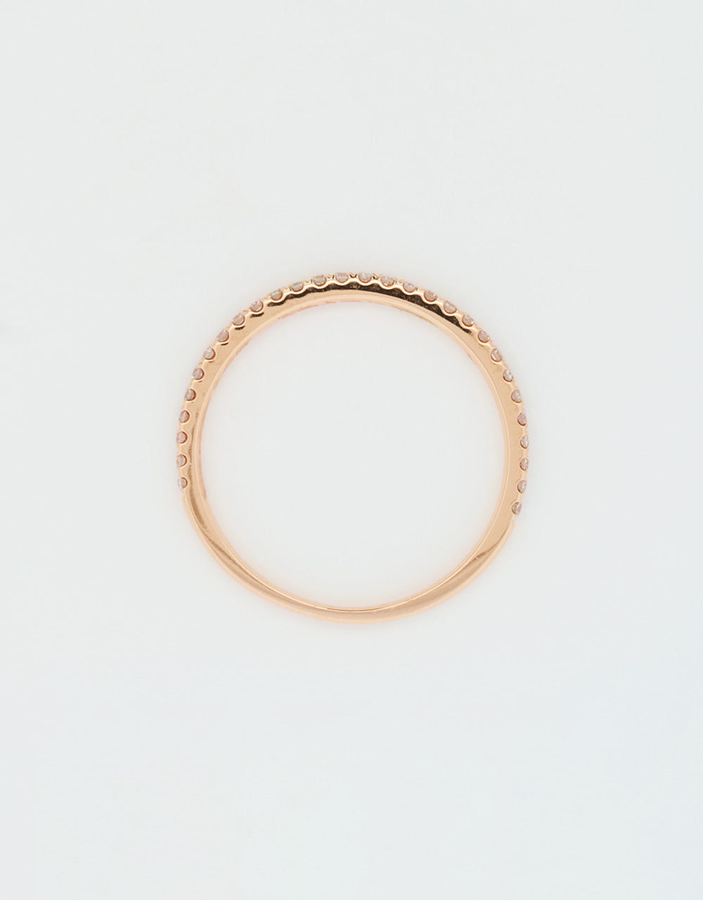Argolla una hilera de diamantes de 0.19 quilates oro rojo 18k
