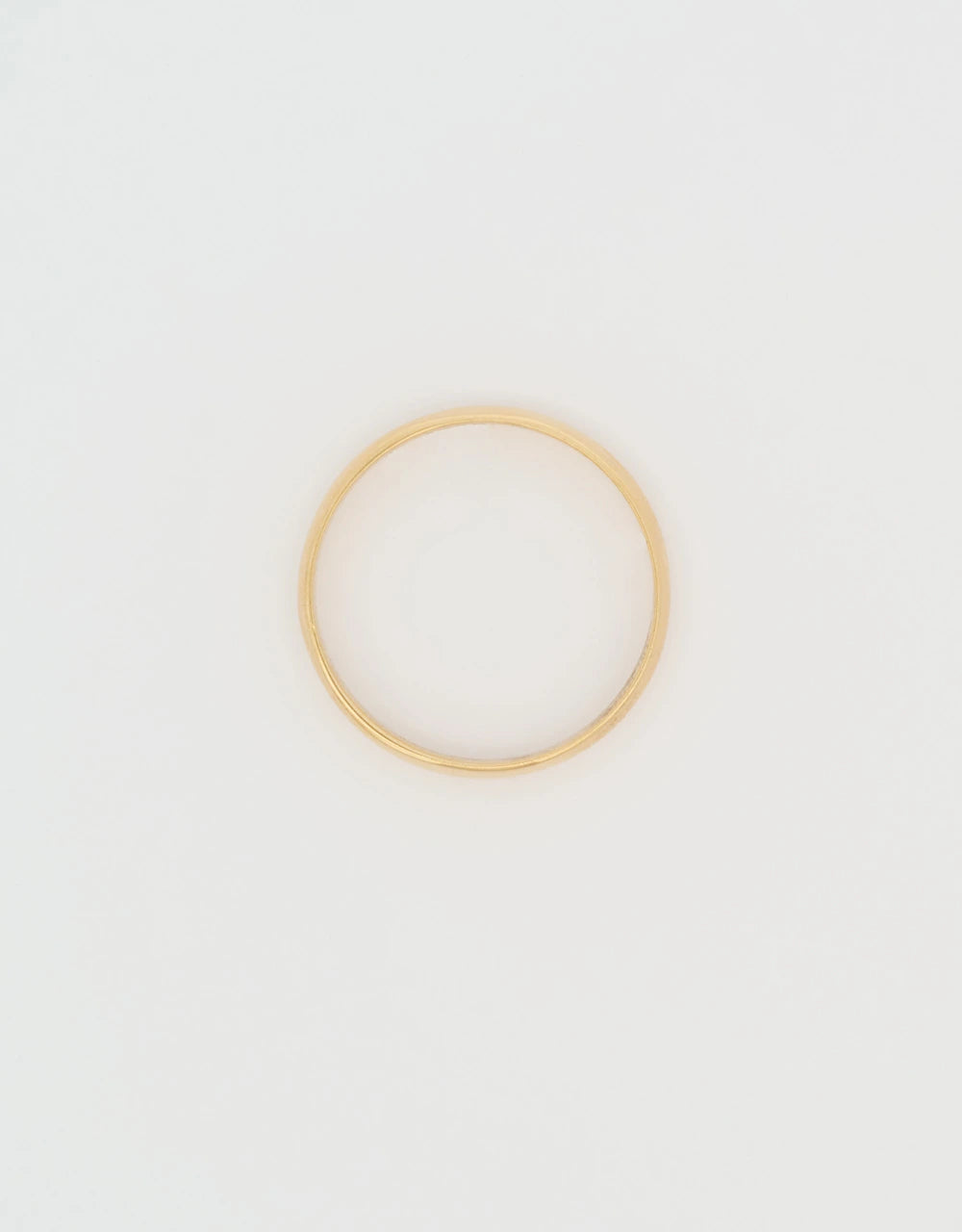 Argolla media caña 3.1 mm en oro amarillo 18k