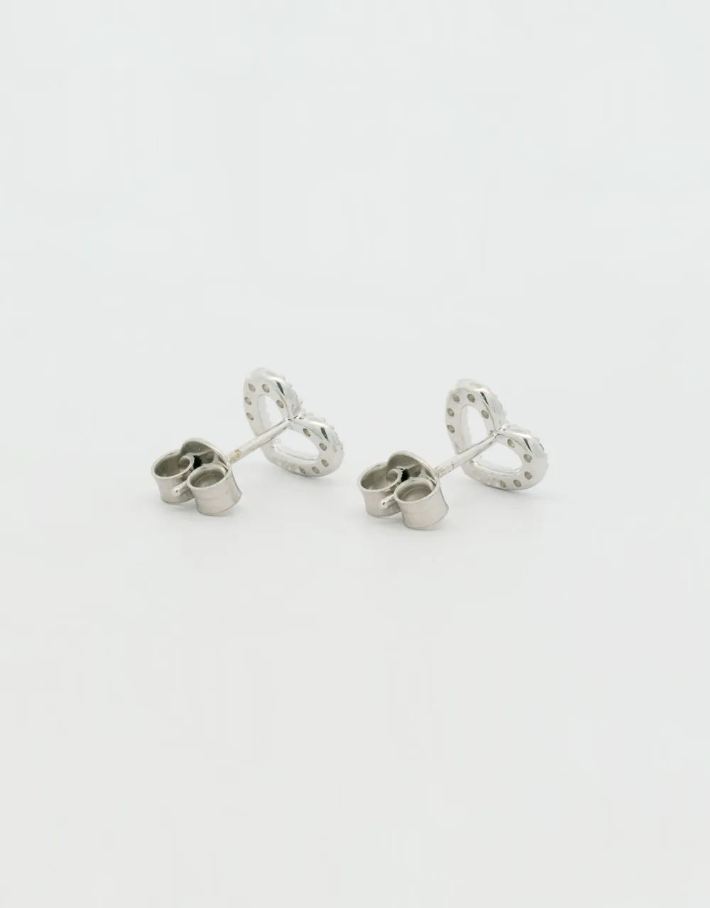 Topos corazón de diamantes 0.20 quilates en oro blanco 18k
