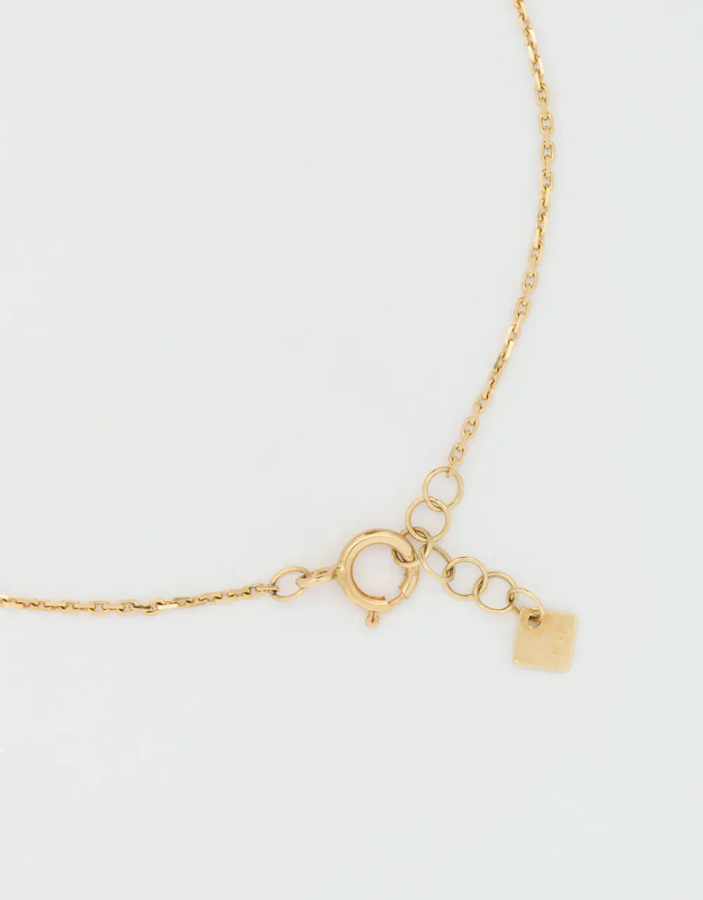 Pulsera triángulo de diamantes en oro amarillo de 18k