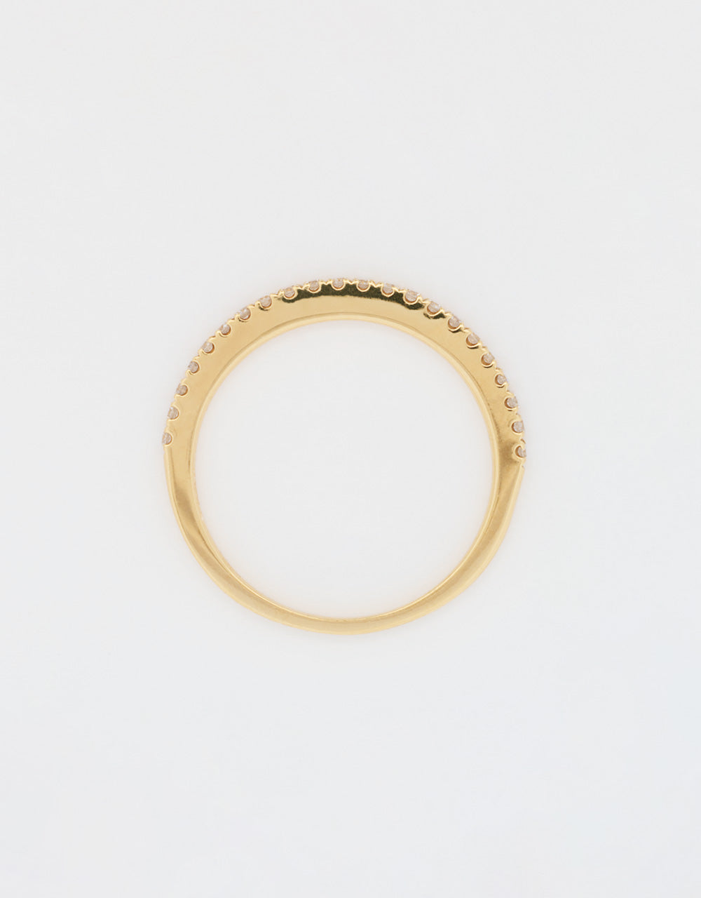 Argolla hilera de diamantes 0.19 quilates oro amarillo 18k