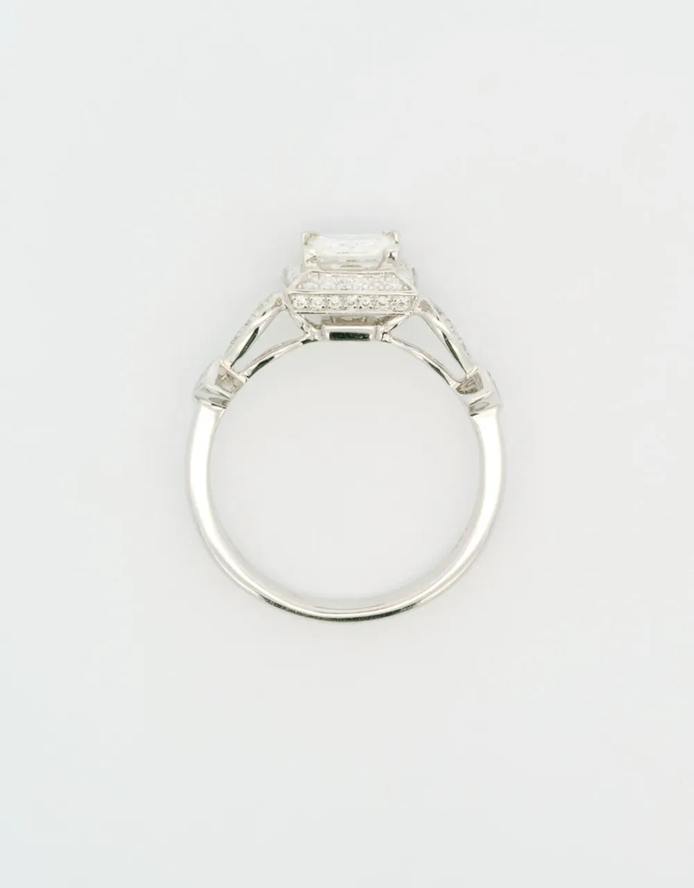 Anillo solitario diamante princess 1 quilate en oro blanco 18k