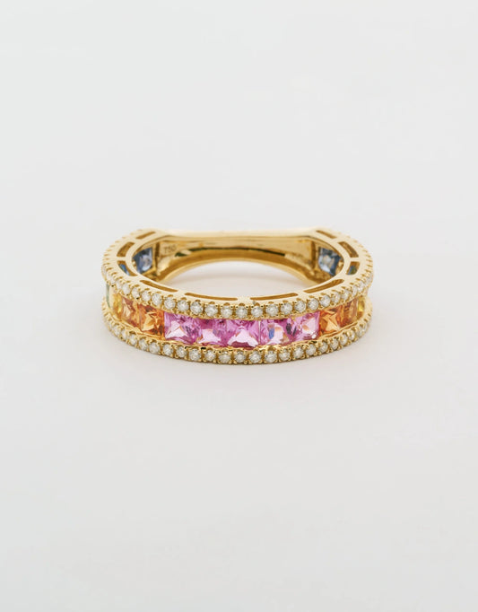 Argolla de zafiros de colores de 2.02 quilates en oro amarillo 18k