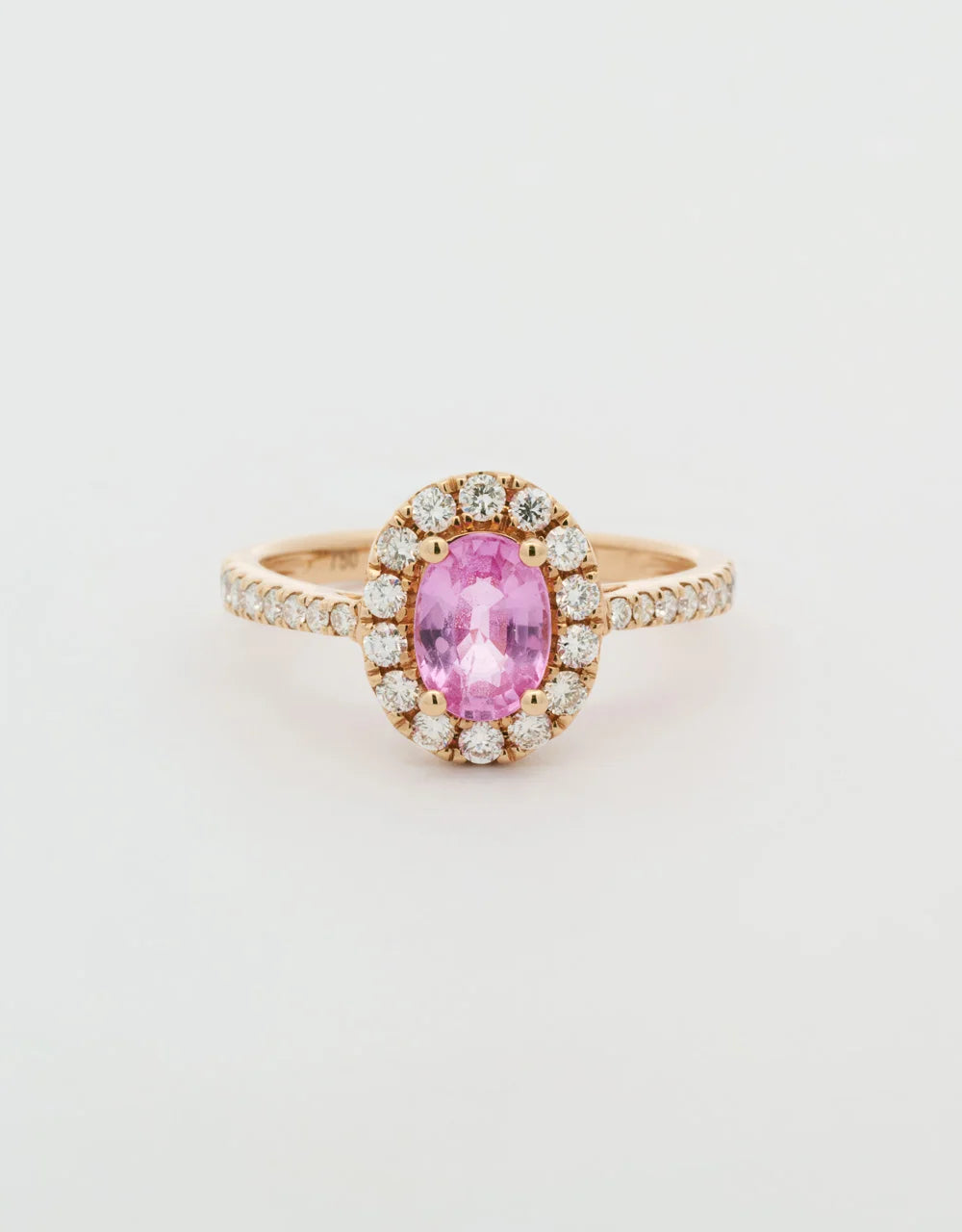 Anillo de zafiro de 0.99 quilates en oro rojo 18k