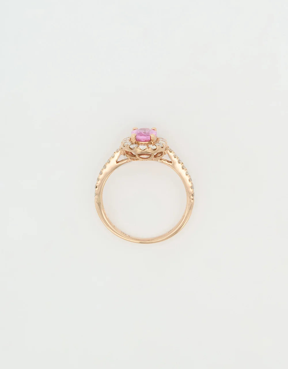 Anillo de zafiro de 0.99 quilates en oro rojo 18k