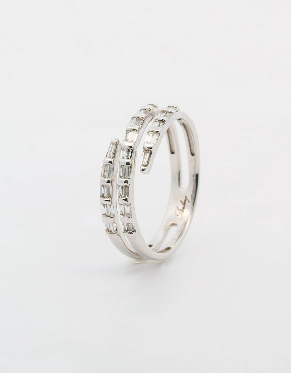 Anillo espiral abierto diamante 0.35 quilates en oro blanco 18k