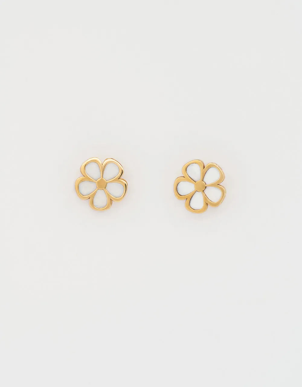 Topos flor nácar en oro amarillo 18k