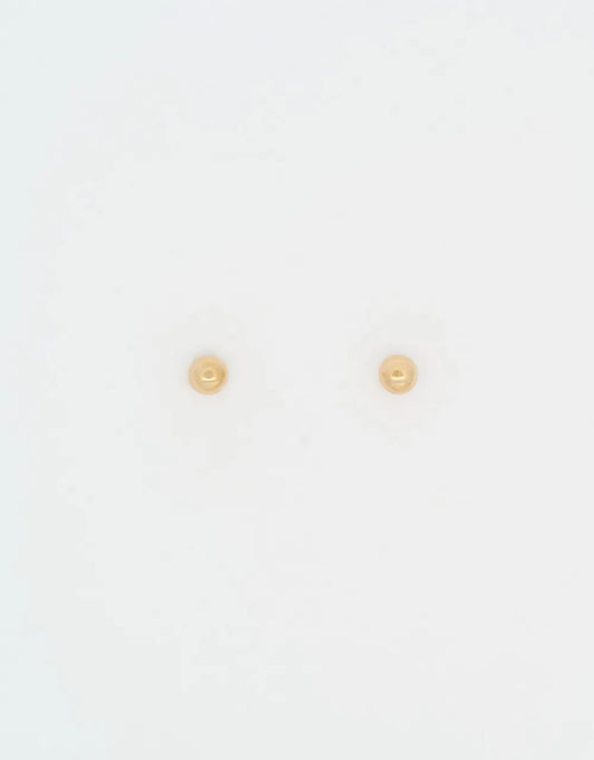 Topos esfericos en oro amarillo 18k