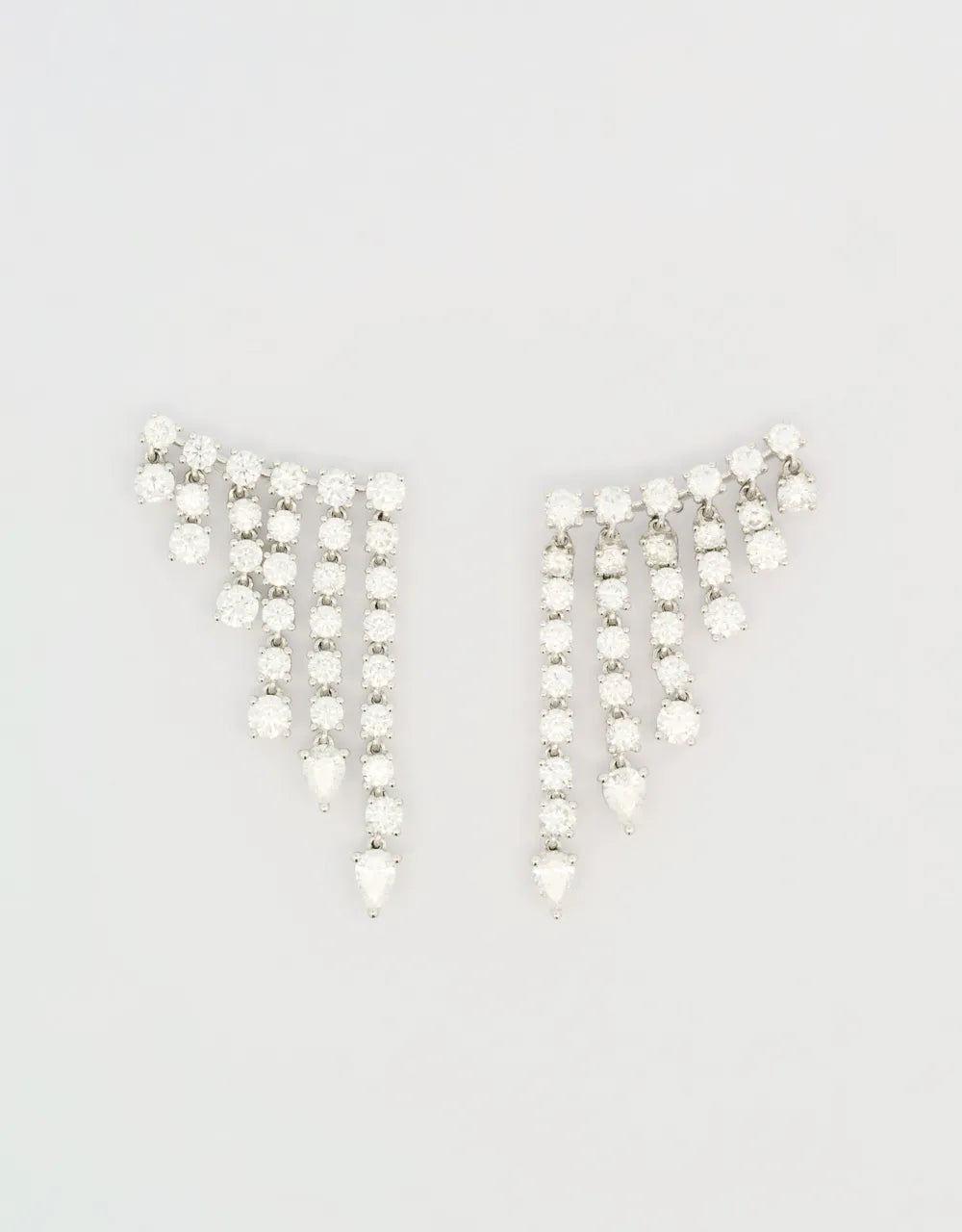 Aretes hileras de diamantes 3.26 quilates en oro blanco 18k