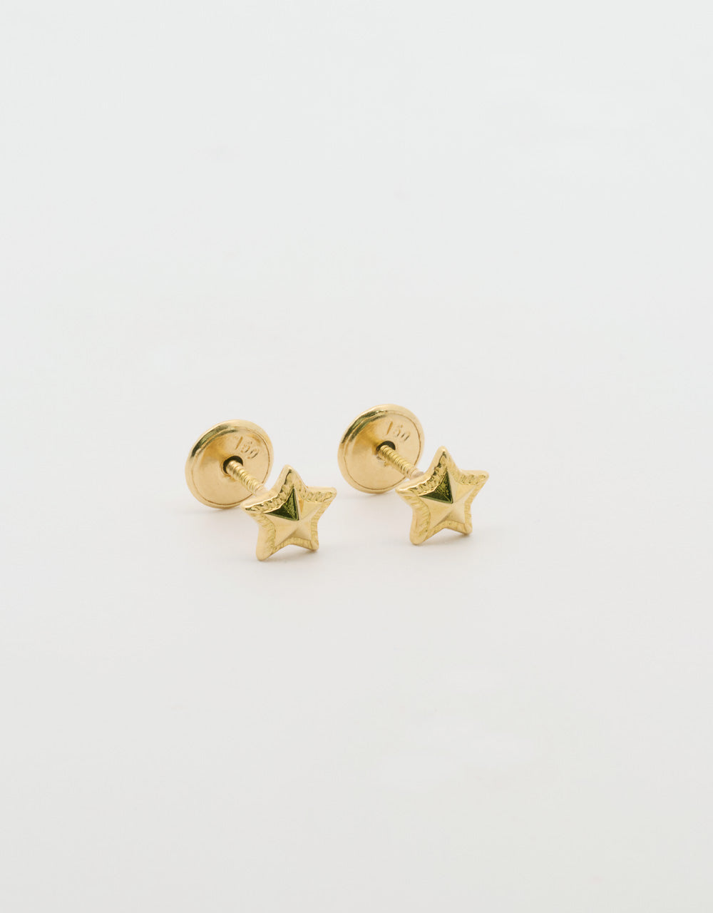 Topos estrella en oro amarillo de 18k