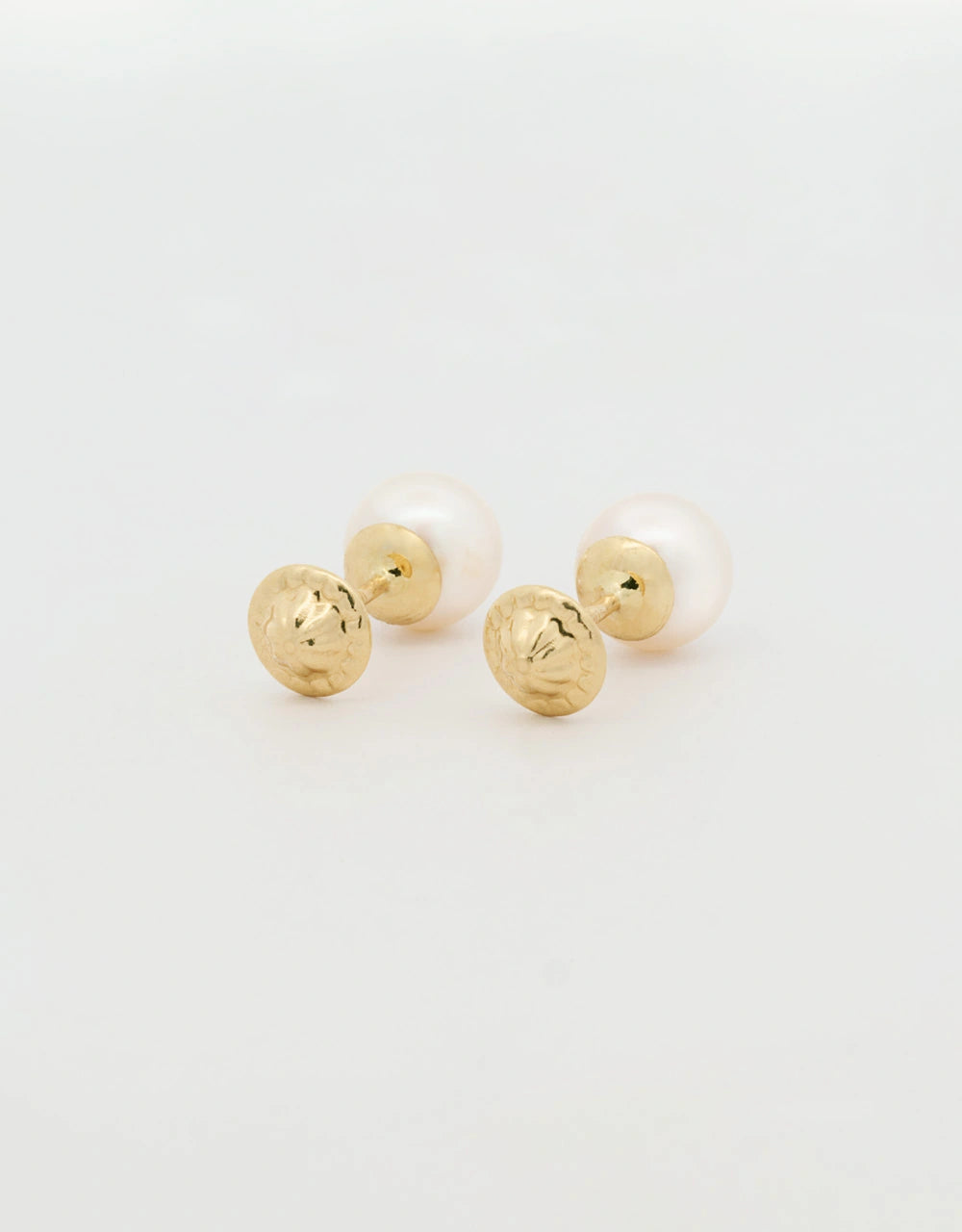 Topos de perla de 6mm en oro amarillo 18k