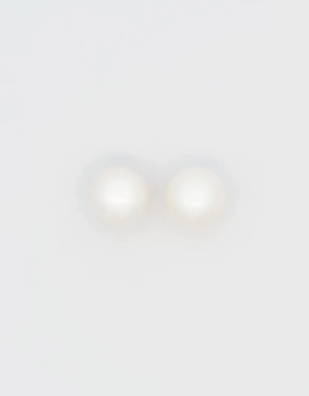 Topos de perla de 10mm en oro amarillo 18k
