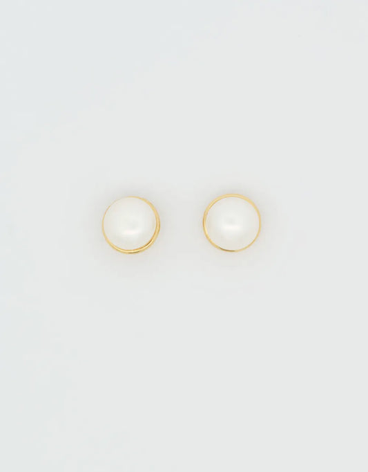 Topos de perla en oro amarillo 18k
