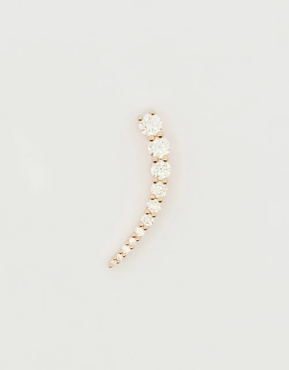 Arete individual de diamantes 0.27 quilates en oro rojo 18k