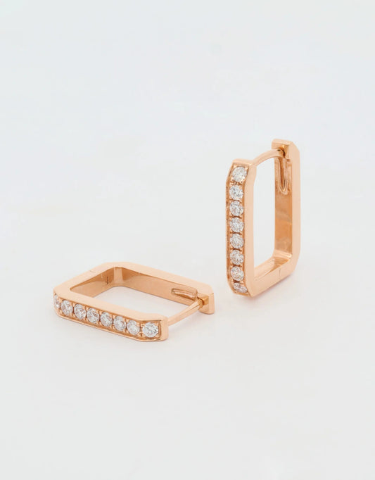 Candongas rectangulares de diamantes en oro rojo 18k