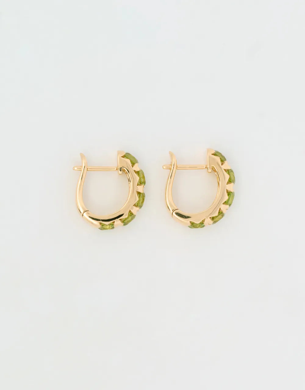 Candongas de peridot en oro amarillo 18k