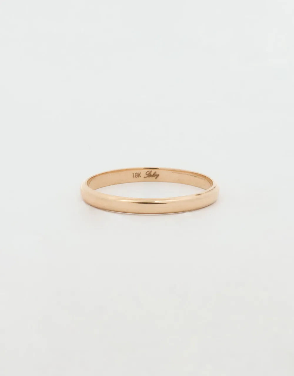 Argolla media caña en oro amarillo 18k