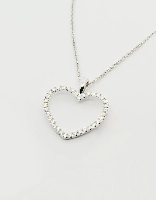 Gargantilla corazón grande de diamantes de 0.22 quilates en oro blanco de 18k