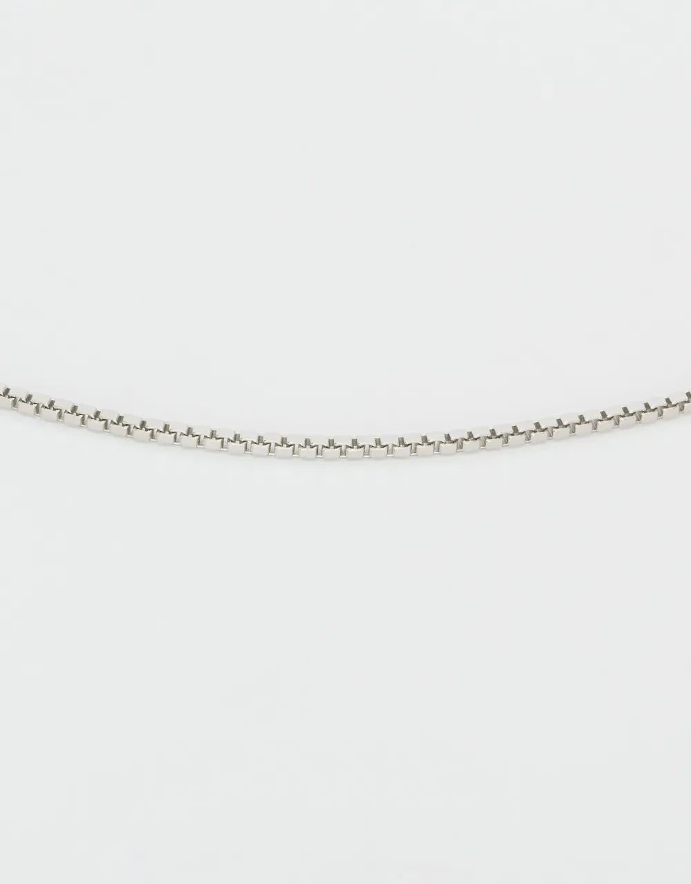 Cadena delgada de 45 cm en oro blanco de 18k