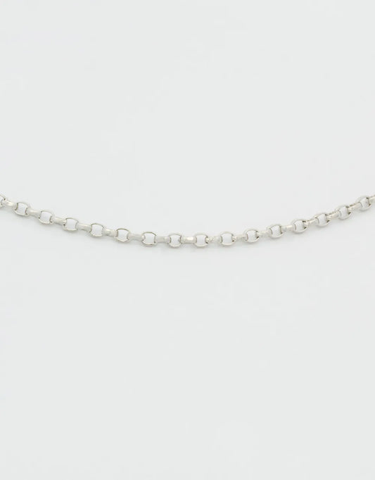 Cadena delgada de 45 cm en oro blanco de 18k