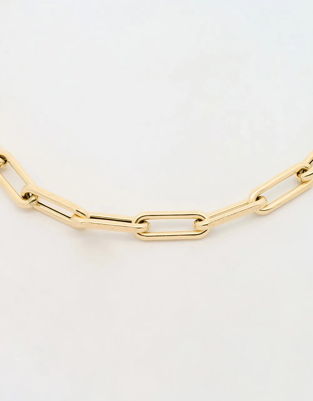 Gargantilla de eslabones lisos sanitados de 45cm en oro amarillo 18k