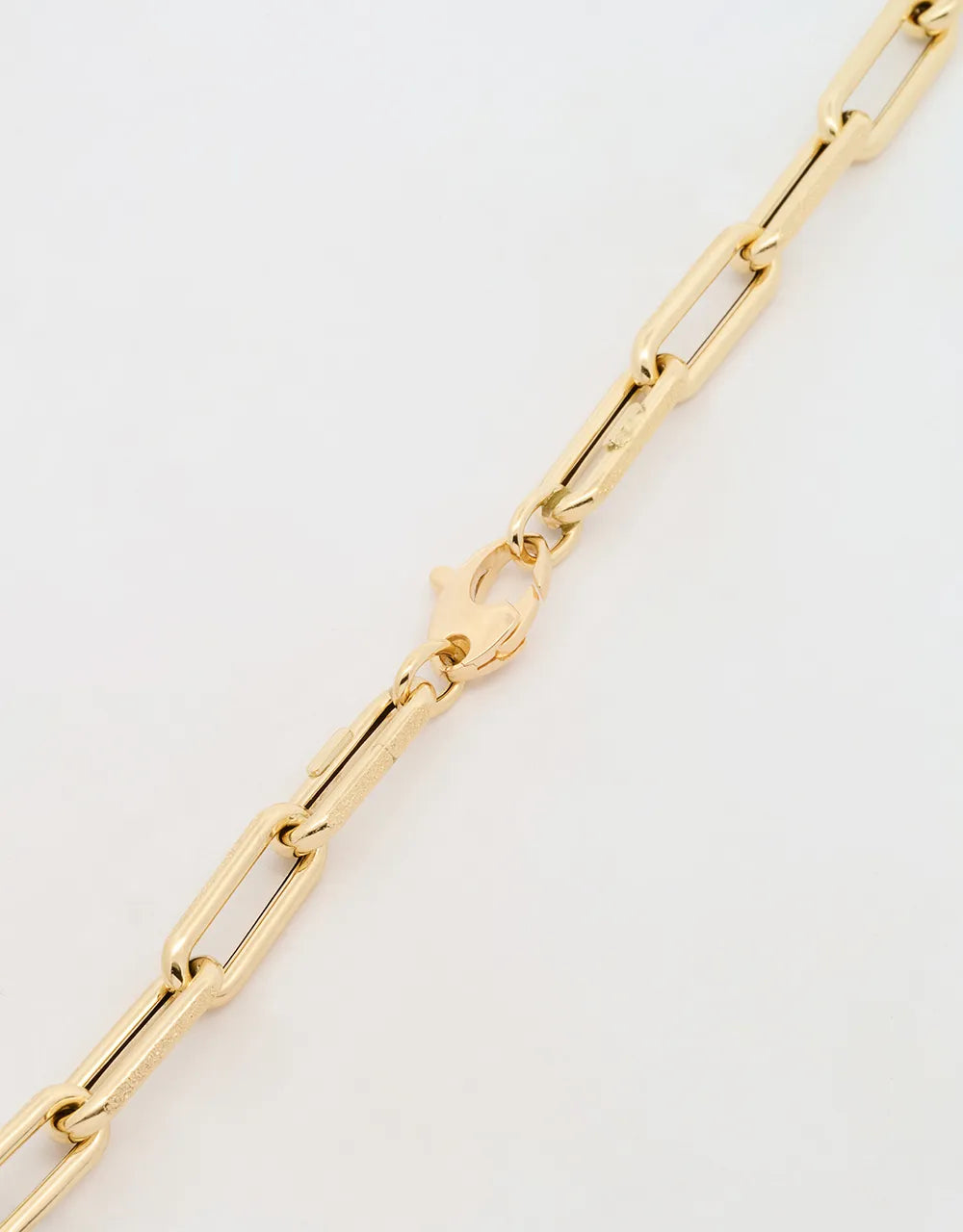 Gargantilla de eslabones lisos sanitados de 45cm en oro amarillo 18k
