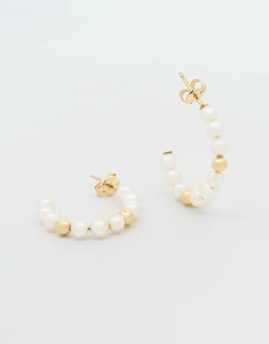 Candonga con perlas 3.5mm en oro amarillo 18k