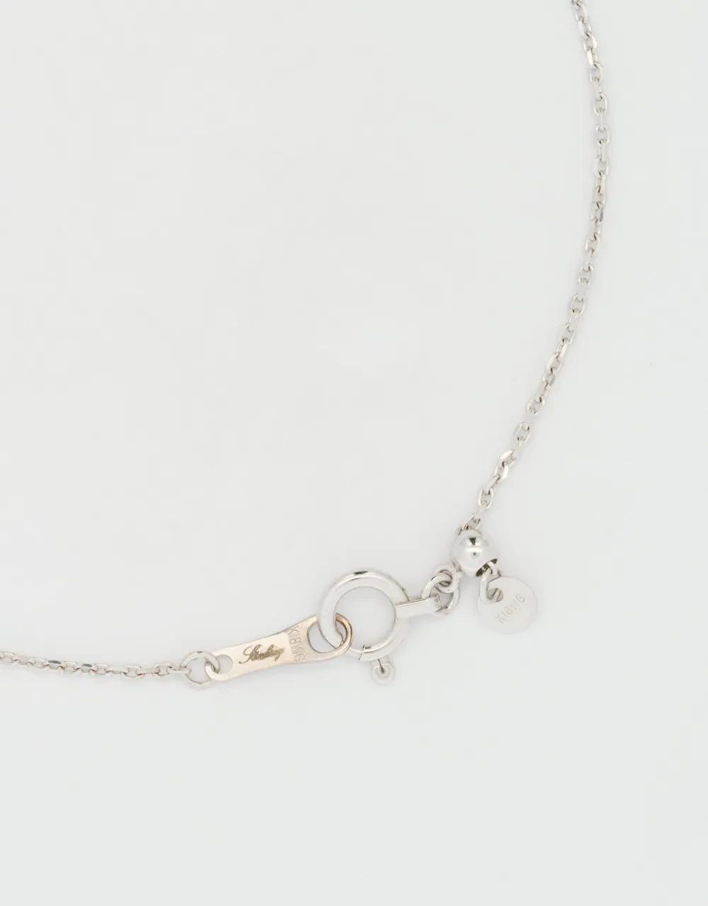 Pulsera tres diamantes en oro blanco de 18k