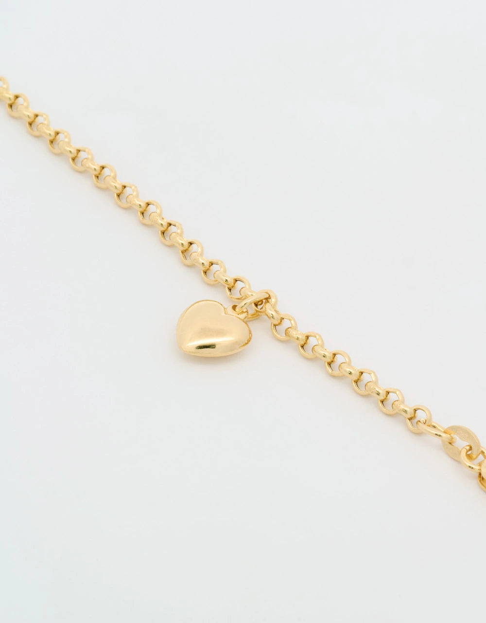 Pulsera de eslabones con corazón en oro amarillo de 18k
