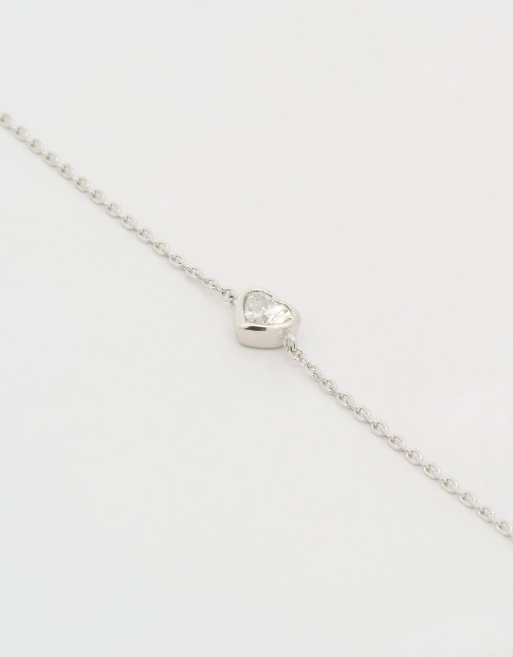 Pulsera corazón de diamante oro blanco de 18k