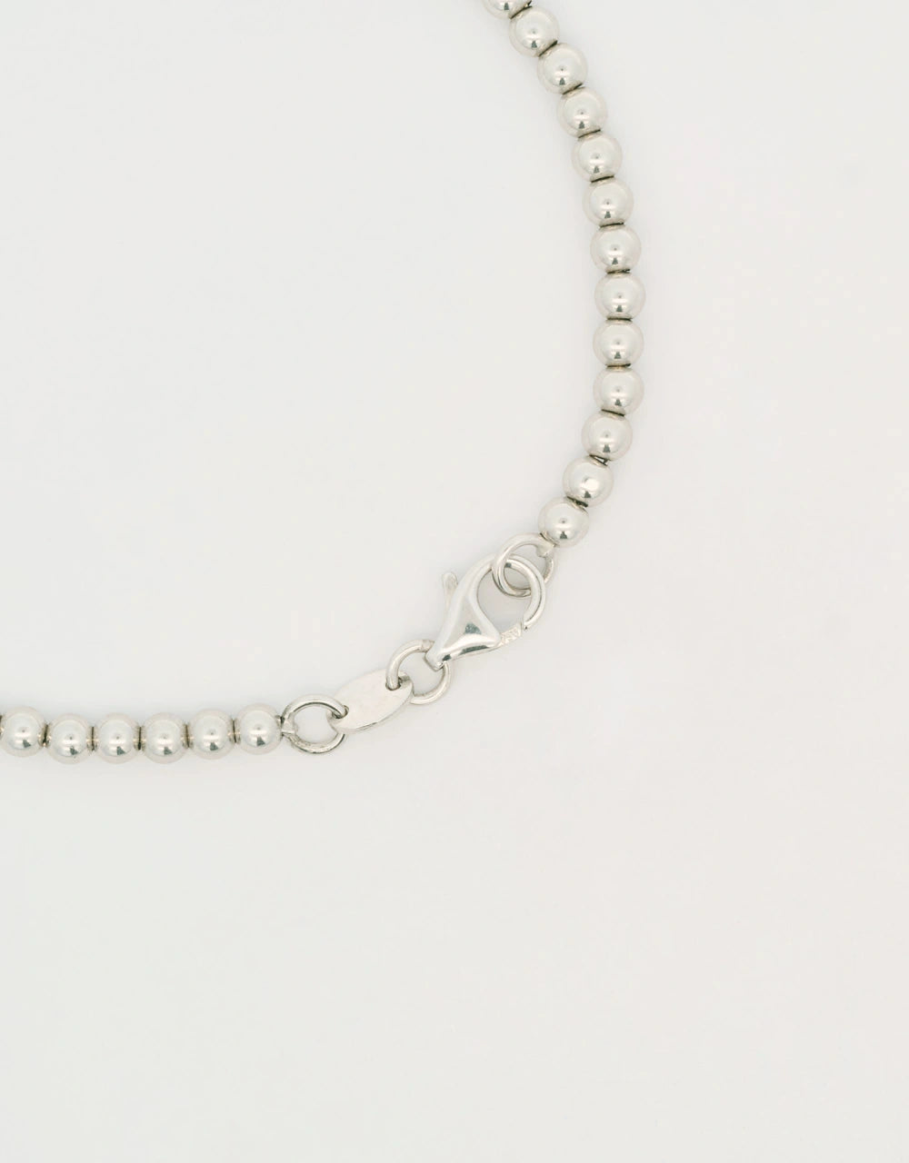 Pulsera de bolitas en oro blanco de 18k