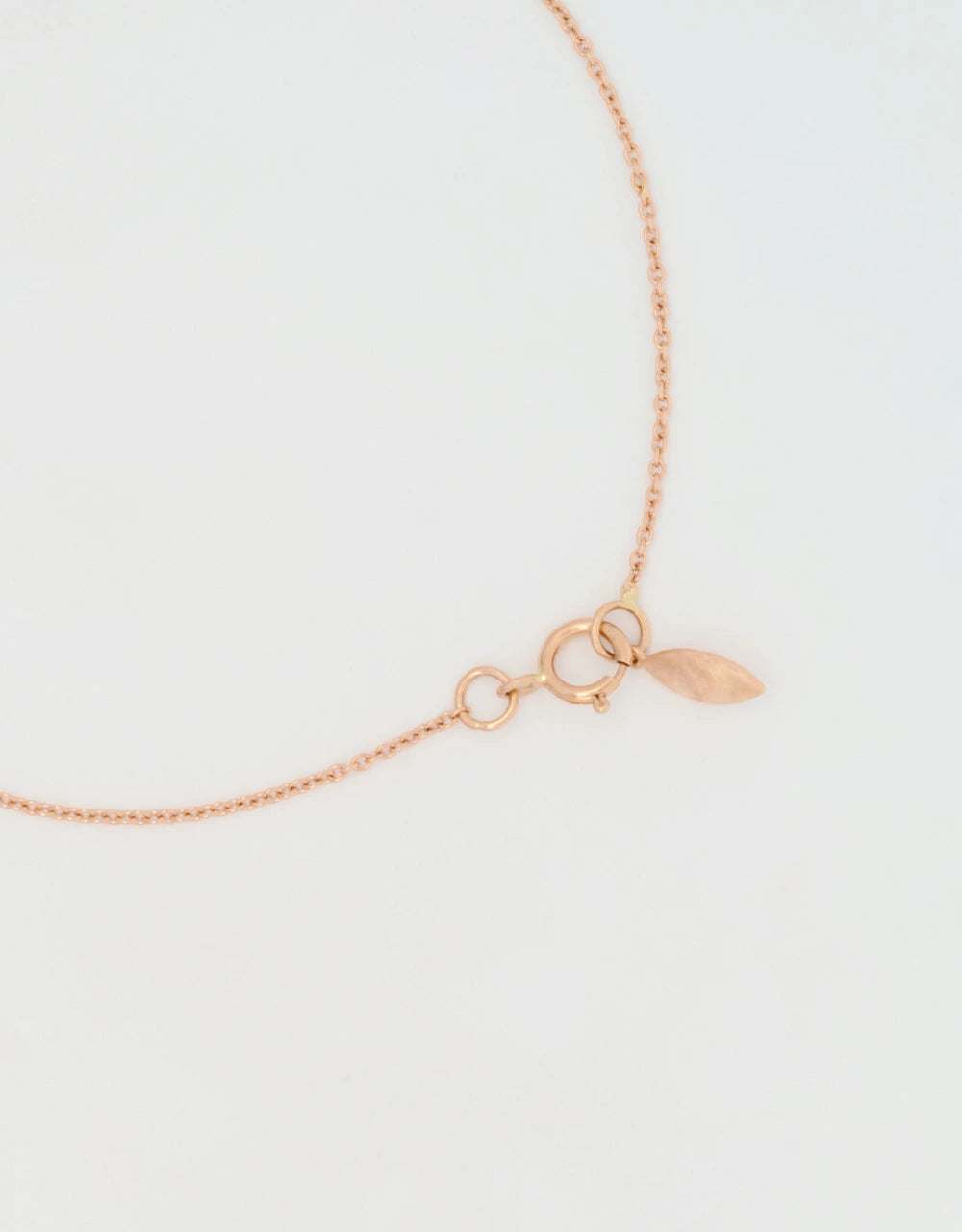 Pulsera ojo de diamantes en oro rojo de 18k