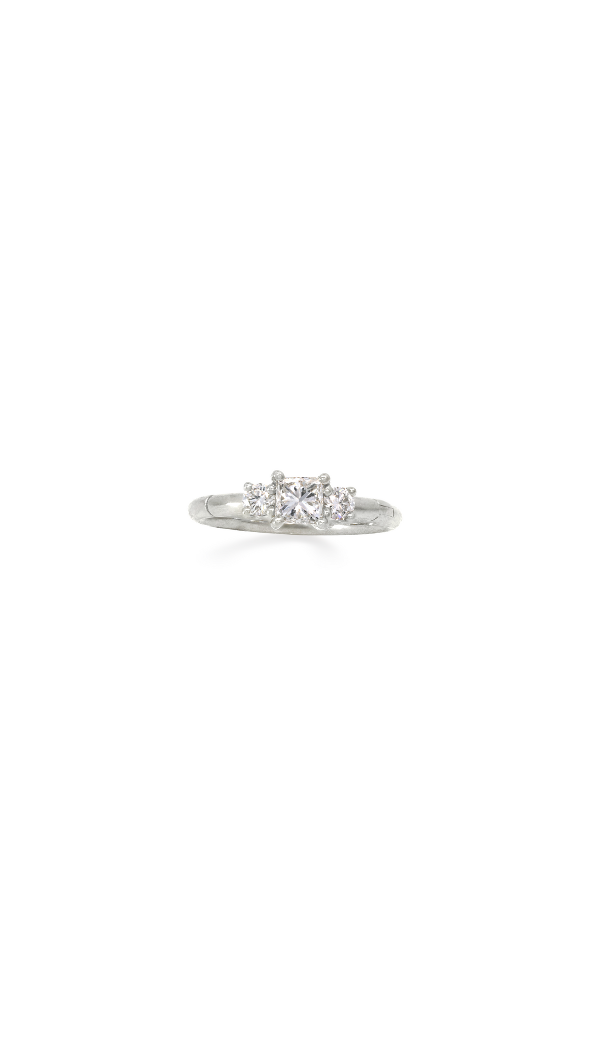 Candonga Mini Diamante Princess en Oro Blanco